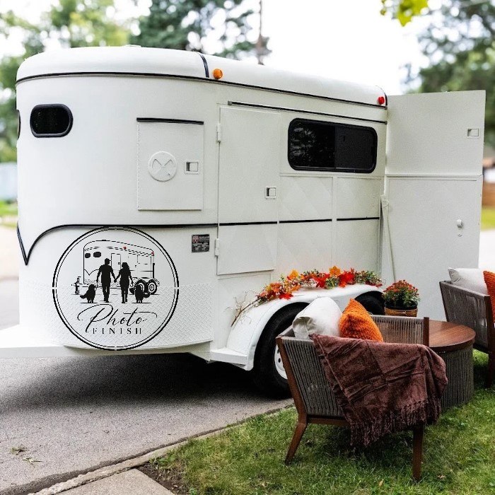 Photo Finish Horse Trailer