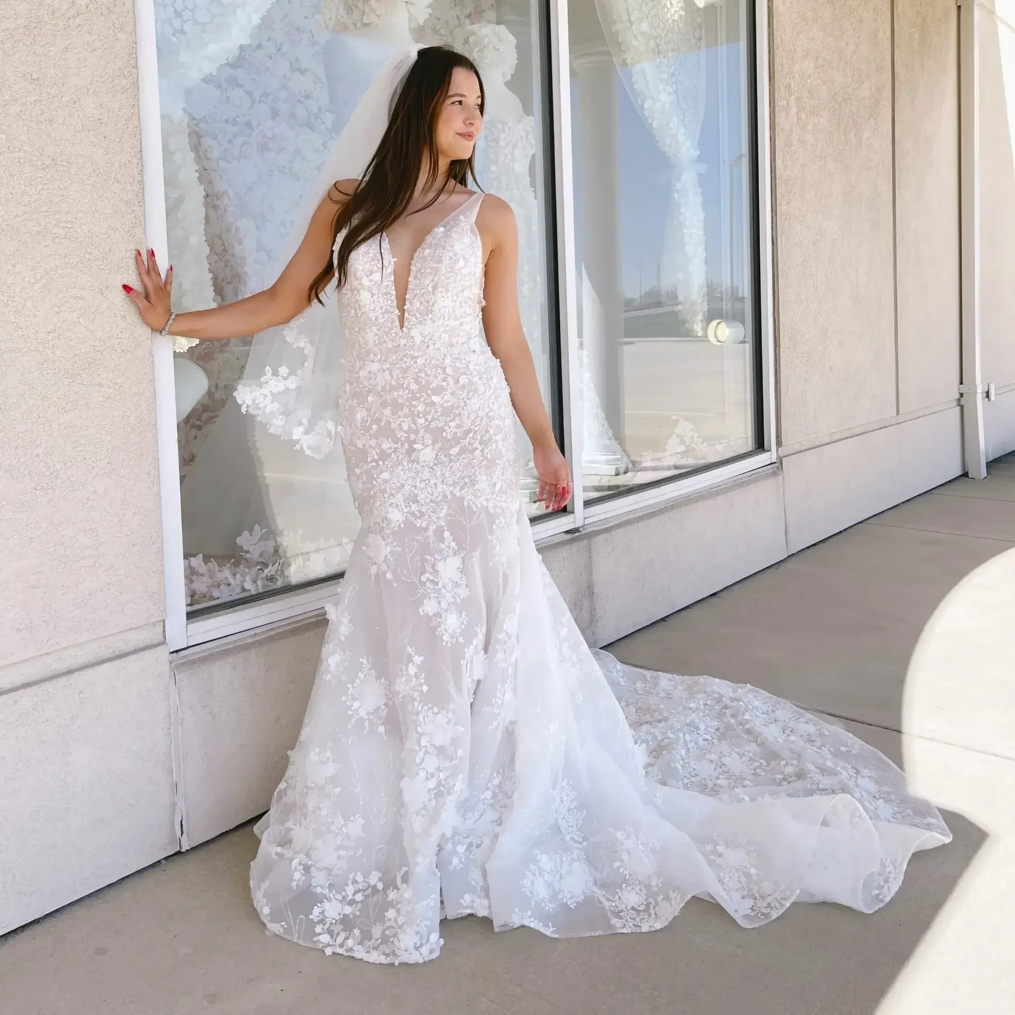 Toni Federici Veil Event Main Image