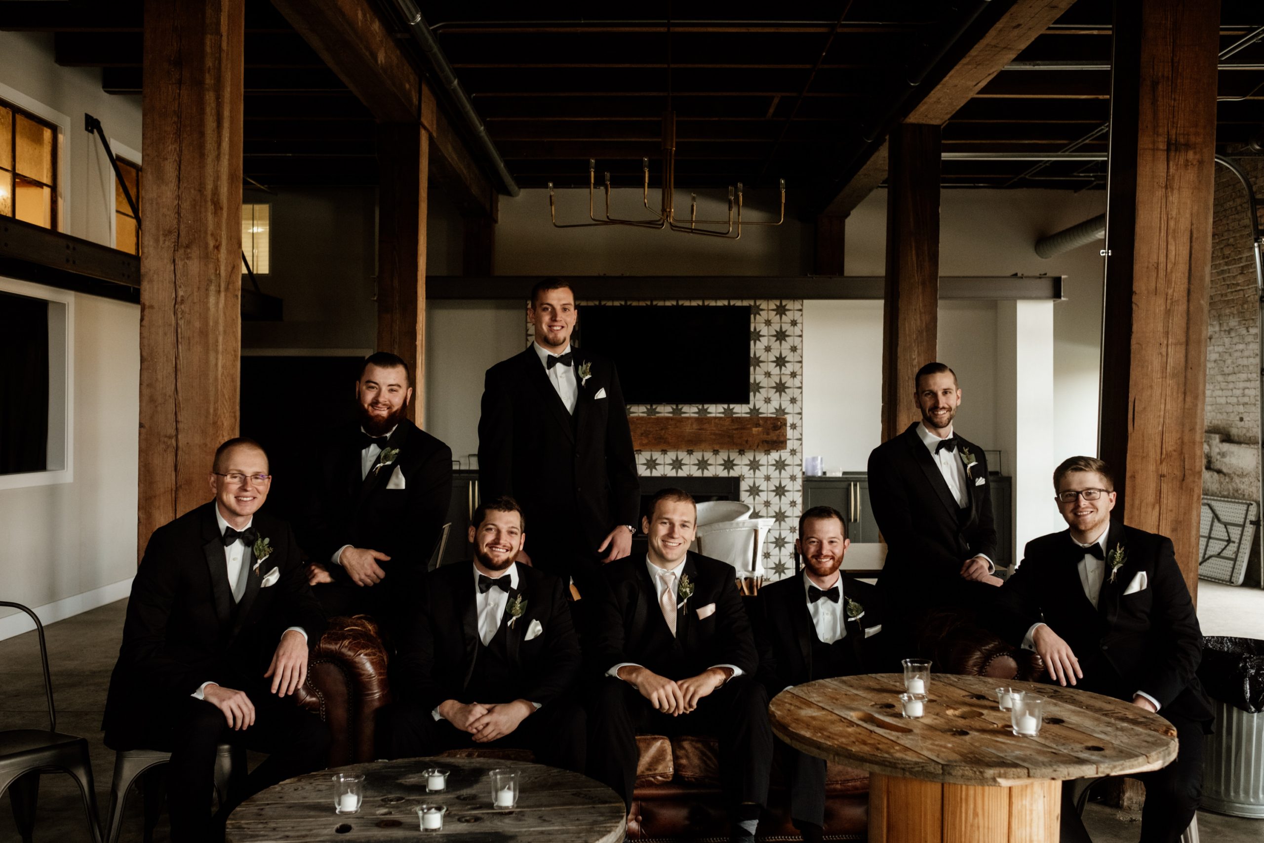 How to Help Your Groom Find his Wedding Day Look. Desktop Image