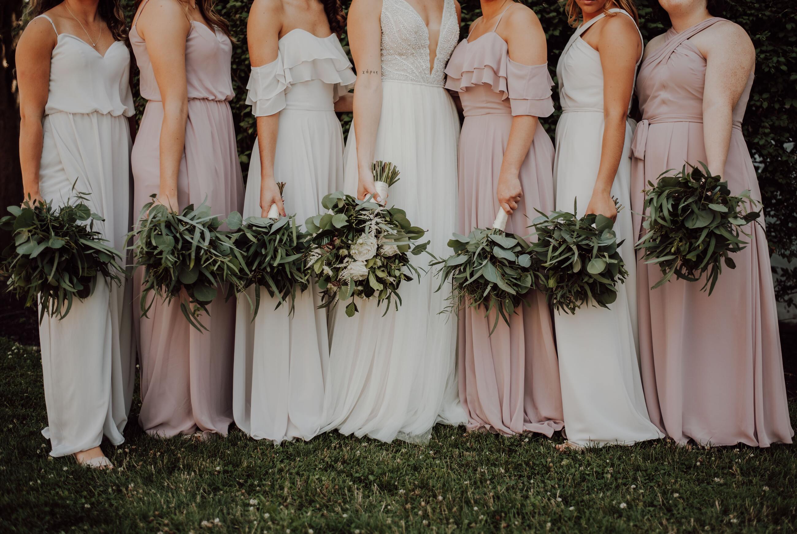 Our Favorite Tips for Choosing the Right Bridesmaid Dresses Image